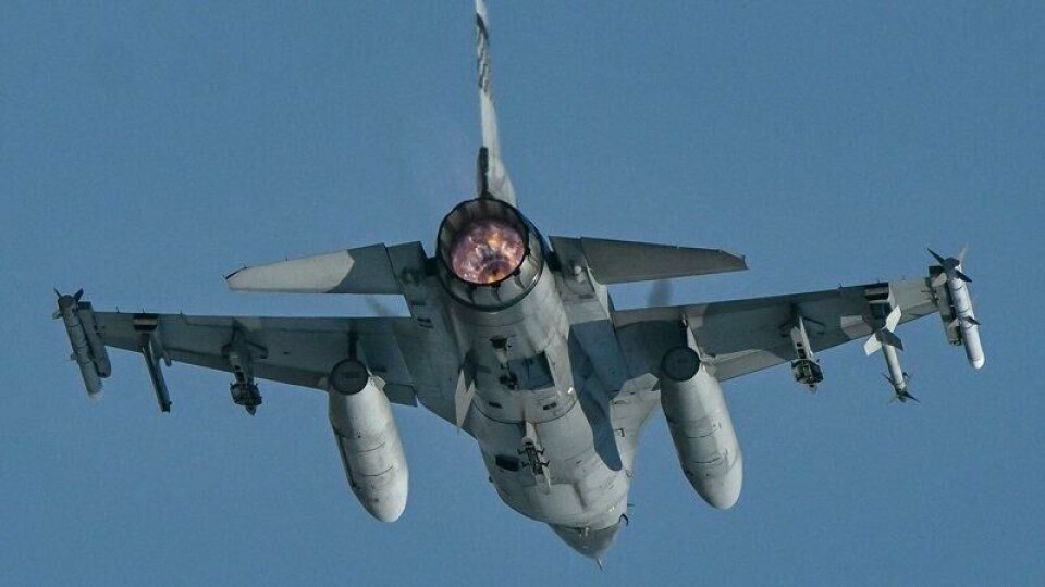 USAs F-16 jagerfly i aksjon under en øvelse i India 13. februar 2025. Nå varsler USAs general Christopher Cavoli, sjef for USAs europeiske kommando, at Ukraina vil få flere kampklare F-16 i nær fremtid.