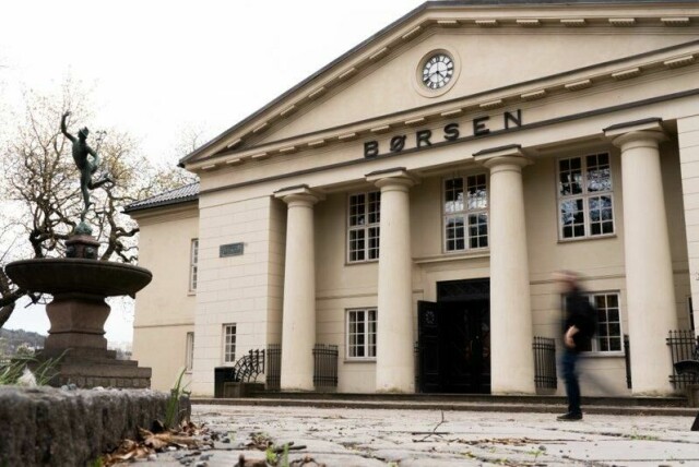 Oslo Børs starter med nedgang etter påske.