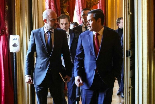 Frankrikes utenriksminister Jean-Noel Barrot (til venstre) sammen med sin amerikanske kollega Marco Rubio i Paris torsdag.