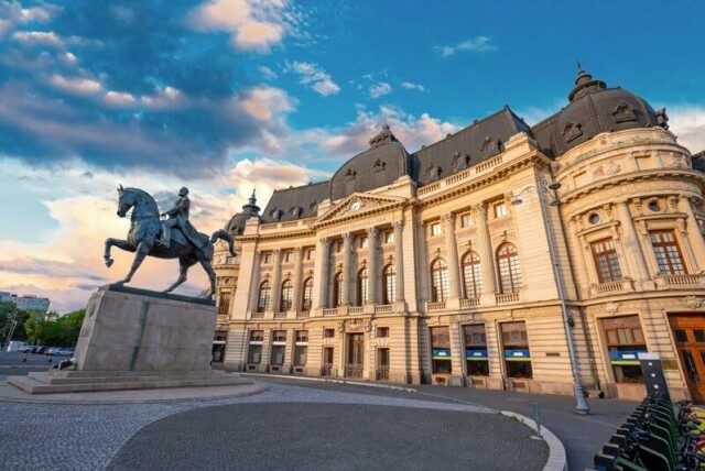 Vil du ha en storbyferie for en rimelig penge kan București i Romania være et godt valg, ifølge Forex Bank.