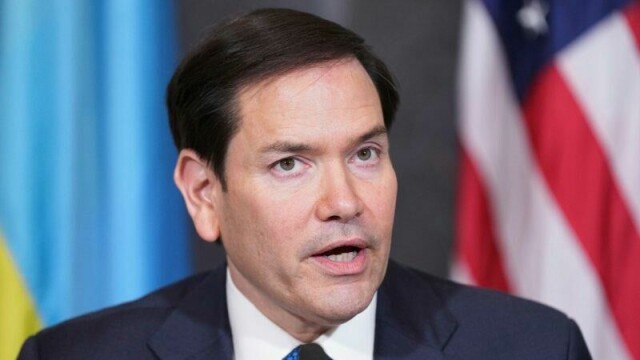 Tysklands stempling av det ytterliggående høyrepartiet AfD som ekstremistisk, er tyranni i forkledning, hevder USAs utenriksminister Marco Rubio.
