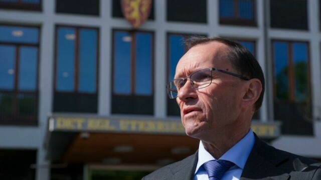 Utenriksminister Espen Barth Eide (Ap) er onsdag og torsdag på Svalbard med britenes utenriksminister David Lammy.