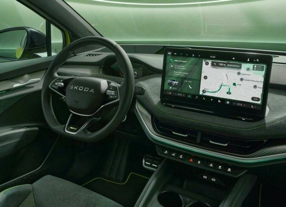Den digitale 13-tommers infotainmentskjermen har RS-spesifikk grafikk. Den digitale 13-tommers infotainmentskjermen har RS-spesifikk grafikk. Foto: Skoda