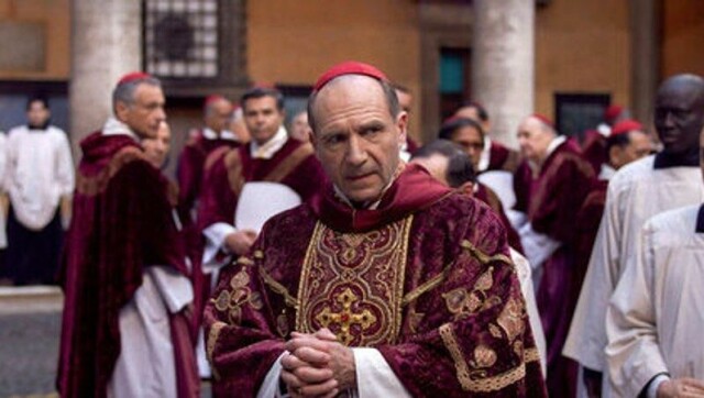 Pavedramaet «Conclave», med Ralph Fiennes i hovedrollen.