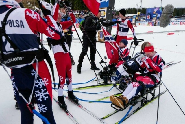 TV-serien «Team Pølsa» ble en stor suksess for NRK og sluttet med at deltakerne gikk løypene under VM i Trondheim i Granåsen. Til neste år kommer en ny sesong med nye deltakere.