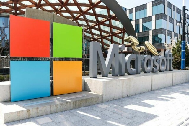 Fra Microsofts hovedkvarter i Redmond i delstaten Washington.