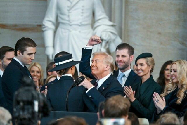 President Donald Trump feirer innsettelsen som USAs 47. president med sin nære familie. Etter innsettelsen i januar har mange i Trumps familie holdt en lav profil. F