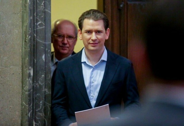 Østerrikes tidligere statsminister Sebastian Kurz er frikjent for dom om falsk forklaring.
