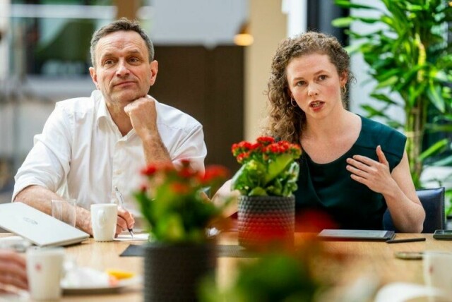 MDGs partileder Arild Hermstad og nestleder Ingrid Liland brukte mye tid på å snakke om bekjempelsen av ytre høyre da de møtte pressen noen dager før partiets landsmøte.