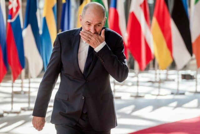 Jansa har avvist anklagene som et forsøk på å få ham ut av politikken før neste års valg. Her fra et EU-toppmøte i mai 2022.