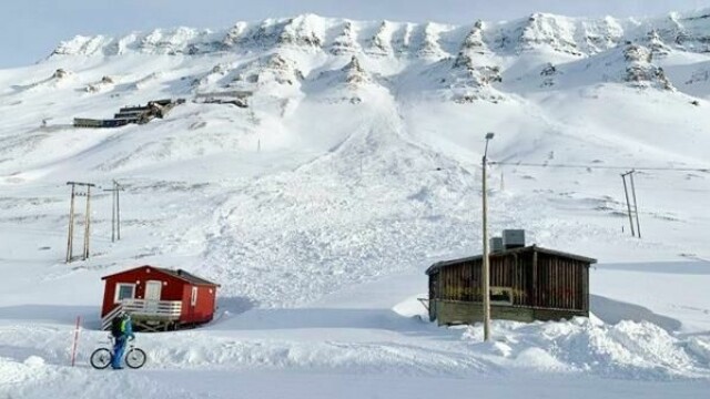Sikringsarbeidet i Longyearbyen er fullført etter flere år med analyser, planlegging og gjennomføring av tiltak.