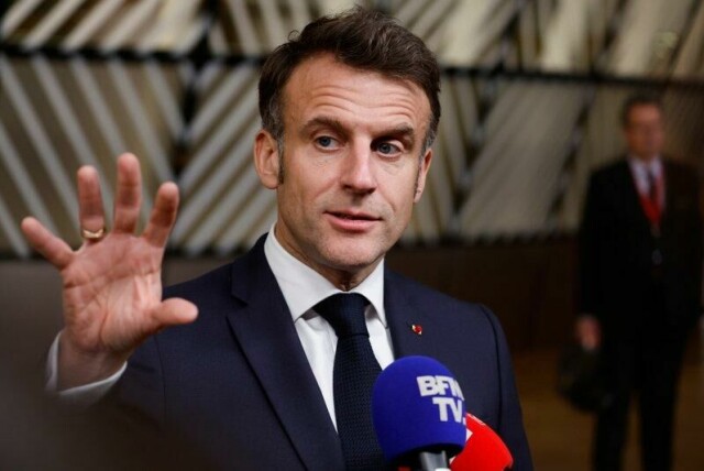 Frankrikes president Emmanuel Macron reiser på en femdagers tur til Indiahavet rett etter påske.