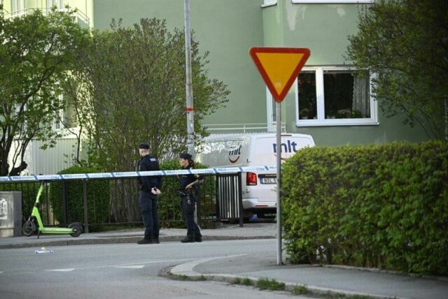 En 16 år gammel gutt som først var mistenkt for trippeldrapet i Uppsala tirsdag, har fått trusler etter at han ble løslatt.