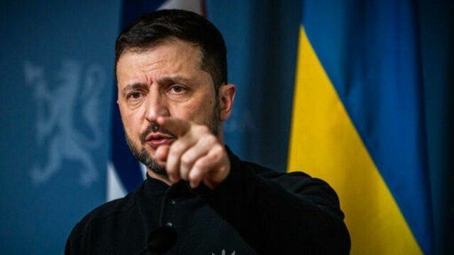 Ukrainas president Volodymyr Zelenskyj vil kun møte Russlands president Vladimir Putin i Tyrkia, ingen andre russiske representanter, ifølge ukrainske myndigheter.