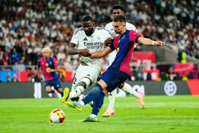 Det er store sannsynligheter for at Antonio Rüdiger ikke får bidra i Real Madrids forsøk på å stoppe Barcelonas ferd mot ligatittelen.