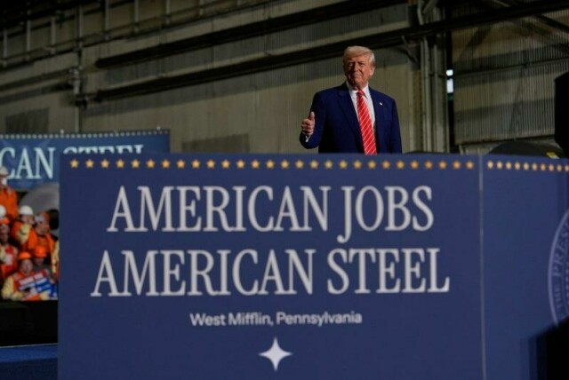 President Donald Trump varslede dobling av toll på stål og aluminium trådte i kraft onsdag morgen.