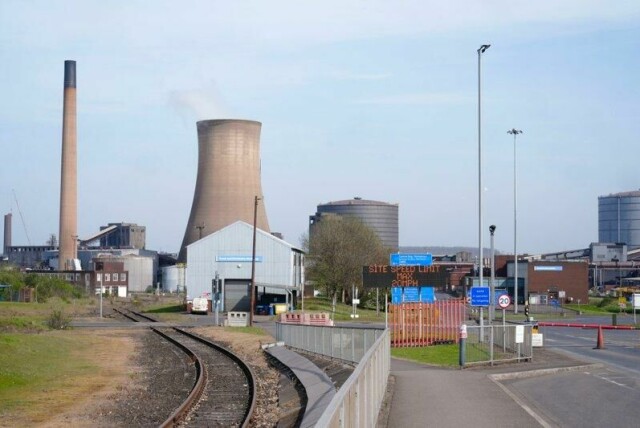Britiske myndigheter tok lørdag kontroll over British Steel i Scunthorpe.