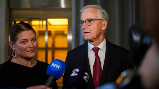 Statsminister Jonas Gahr Støre og næringsminister Cecilie Myrseth møtte fredag representanter for dagligvarebransjen.