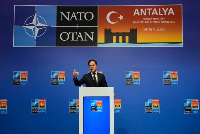 Natos generalsekretær Mark Rutte på en pressekonferanse i Antalya i Tyrkia torsdag.
