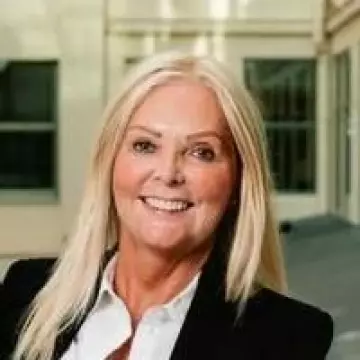 Nina Riibe 