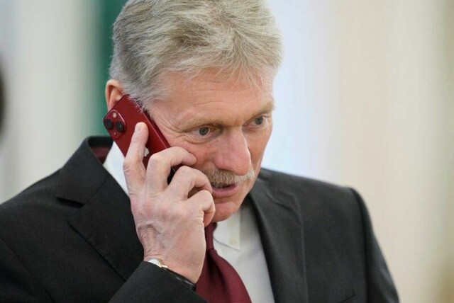 Kreml-talsmann Dmitrij Peskov sier Russland kan vurdere forslaget om våpenhvile.