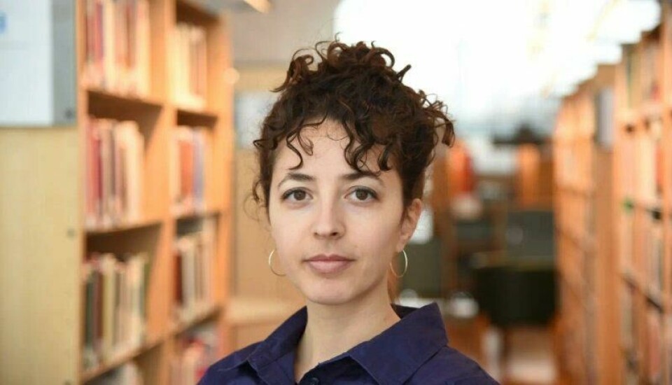Maria Darwish har forsket på bilder knyttet til økofascisme på den sosiale medieplattformen Telegram. Maria Darwish har forsket på bilder knyttet til økofascisme på den sosiale medieplattformen Telegram. Foto: Maria Elisson / Örebro universitet