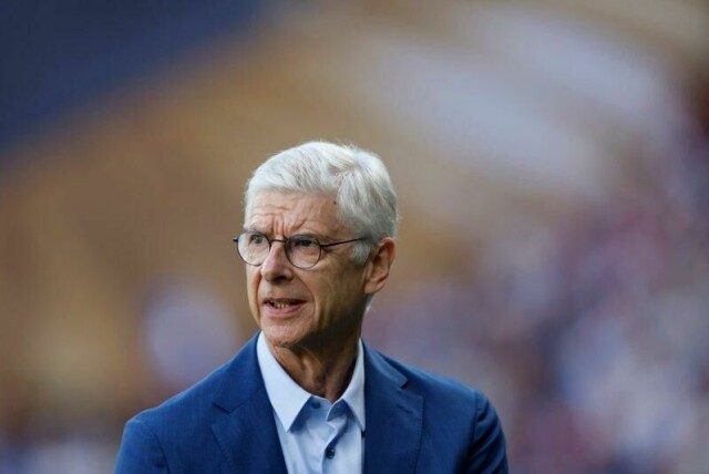 Tidligere Arsenal-manager Arsène Wenger mener dagens offsideregel bør endres.