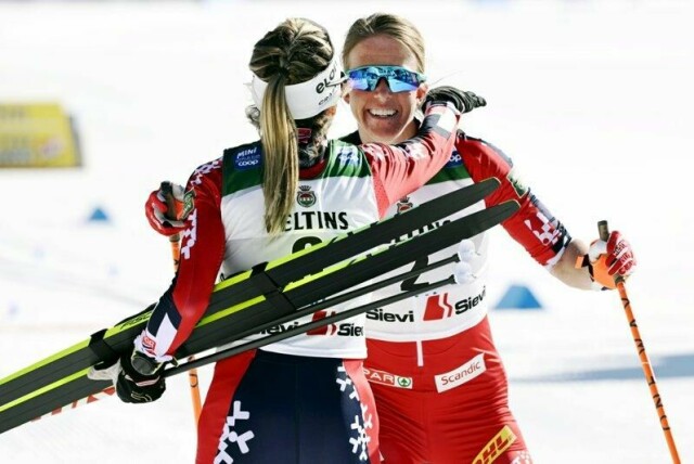 Therese Johaug ble slått av Astrid Øyre Slind i Skarverennet.