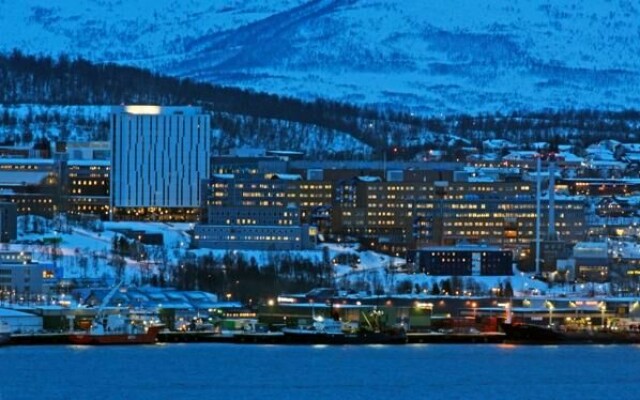 Ledelsen ved UNN Tromsø vil fjerne et tillegg til de mest erfarne jordmødrene. Jordmødrene som har dette tillegget, vurderer nå å slutte.
