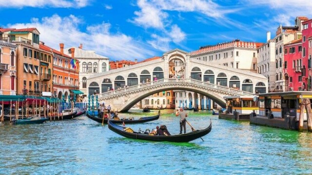 Venezia kjemper for at klimaendringene og turisme ikke skal ødelegge byen.