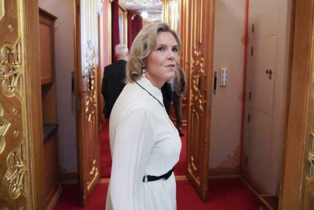 Sylvi Listhaug og Frp ønsker å endre norsk skole. Kommer partiet i regjering etter høstens valg, vil partiet for første gang kreve utdanningsministerposten.