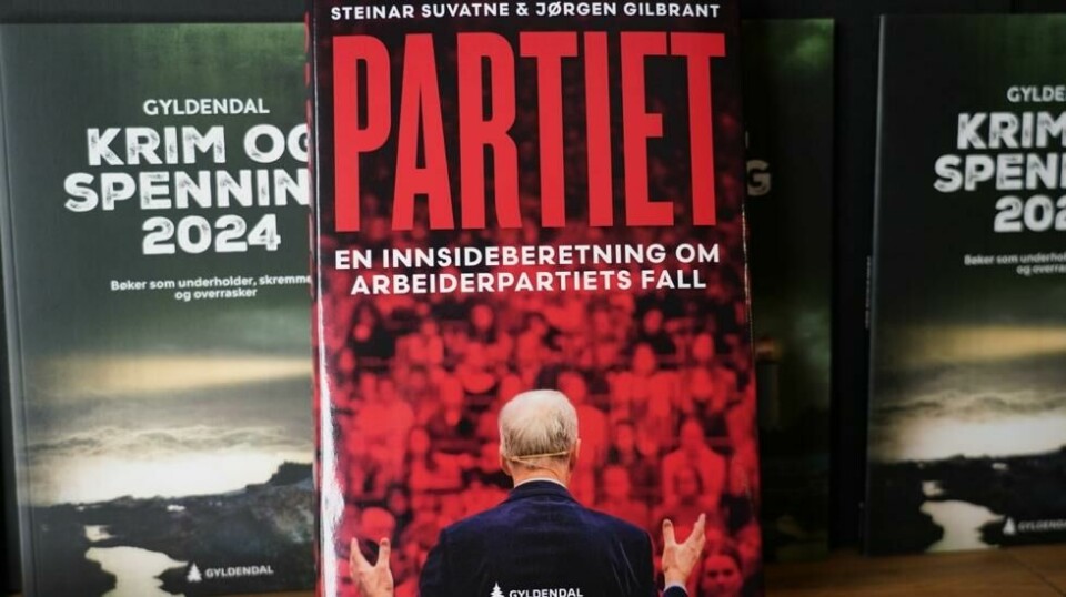 Dagbladet-journalistene Jørgen Gilbrant og Steinar Suvatne har skrevet boken «Partiet». Foto: Gorm Kallestad / NTB