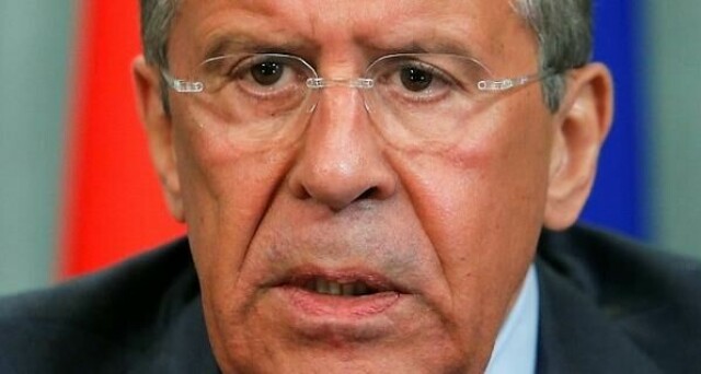 Russlands utenriksminister Sergej Lavrov gjør det klart at Krimhalvøya, Sevastopol, samt Donetsk-, Luhansk-, Kherson- og Zaporizjzja-regionene offisielt må anerkjennes som russisk territorium. Dette er ikke i tråd med fredsplanen til USAs president Donald Trump.