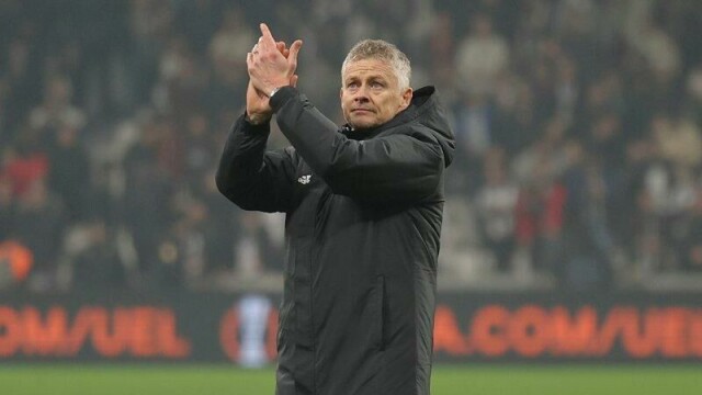 Ole Gunnar Solskjær ser fortsatt på Manchester United som familie og synes det er vanskelig å se klubben slite.