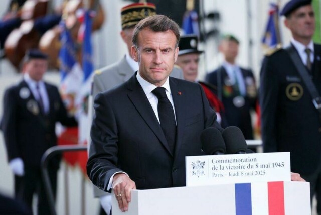 Emmanuel Macron er positiv til å la franske velgere si hva de mener i folkavstemninger om flere økonomiske og sosiale reformer. Arkivfoto: Thomas Samson / AP / NTB
