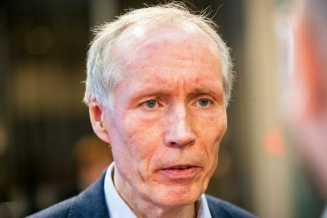 – Retten til å søke asyl bør bare gjelde i første tilstrekkelige trygge land. Er du i Tyrkia, er du trygg, sier tidligere direktør Frode Forfang i Utlendingsdirektoratet.