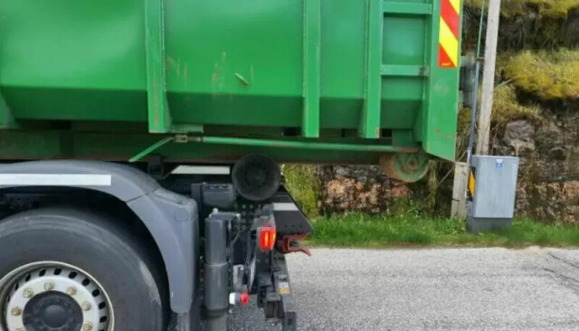 Ved påkjørsel bakfra kunne containeren i verste fall ha tatt menneskeliv.
