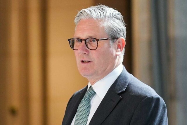 Statsminister Keir Starmer, som sist uke besøkte Oslo, la mandag fram sin plan for å bremse innvandringen til Storbritannia.