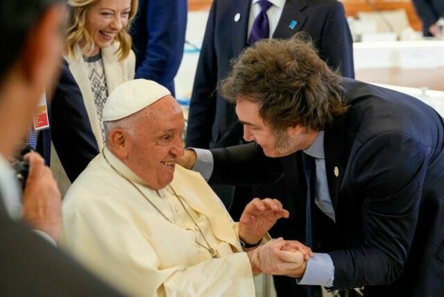 Argentinas president Javier Milei møtte pave Frans i juni 2024, men la aldri skjul på at han og den argentinskfødte paven sto langt fra hverandre i flere samfunnsspørsmål.