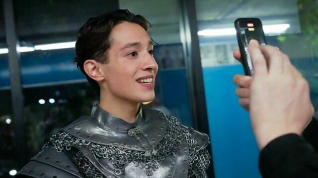 Kyle Alessandro er sliten etter innsatsen i årets Eurovision Song Contest og orket ikke å ta eksamen.