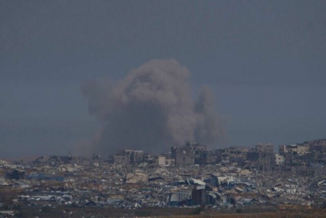 Røykskyer fra Gaza er blitt et vanlig syn etter israelske angrep.