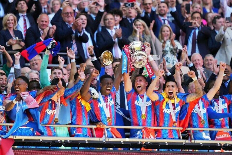 Crystal Palace er klar for europaligaen for første gang etter å ha vunnet FA-cupen. Crystal Palace er klar for europaligaen for første gang etter å ha vunnet FA-cupen. Foto: Kirsty Wigglesworth / AP / NTB