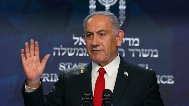 Israel er klare for en midlertidig våpenhvile for å frigi gisler, bekrefter Israels statsminister Benjamin Netanyahu.