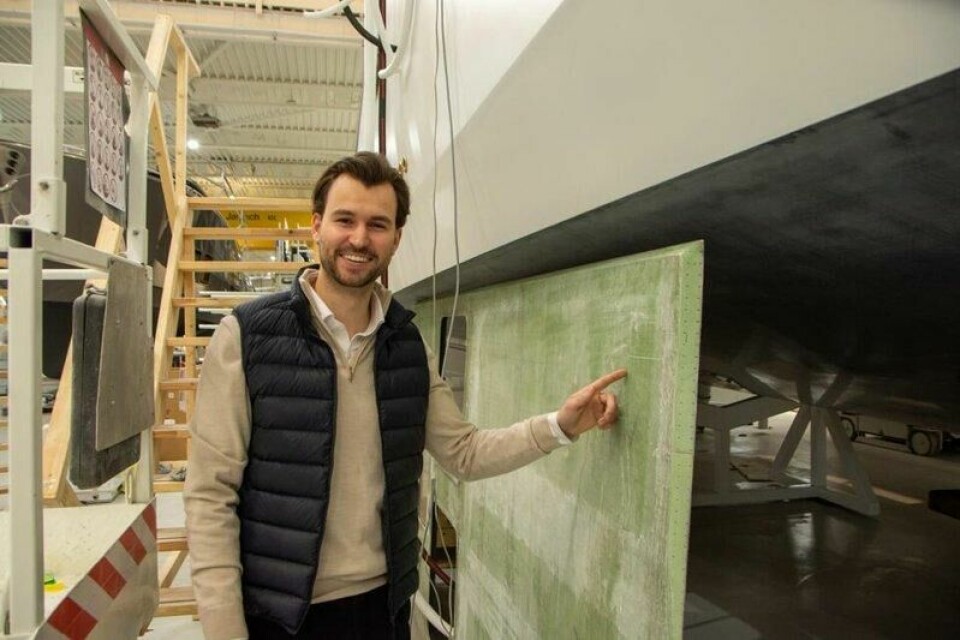 Sjefen for forretningsutvikling hos Zeelander Yachts, Floris Koopmans, bygger gjerne en rosa Zeelander Z8 for den som måtte ønske. Sjefen for forretningsutvikling hos Zeelander Yachts, Floris Koopmans, bygger gjerne en rosa Zeelander Z8 for den som måtte ønske. Foto: Ragnvald Johansen / Finansavisen