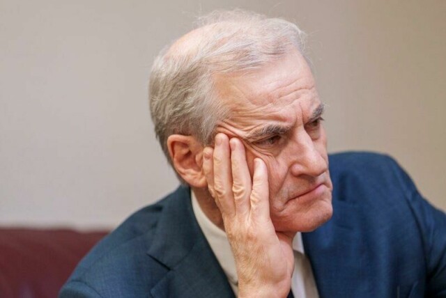Statsminister Jonas Gahr Støre (Ap) mener USAs er en del av problemet for å få til en ny våpenhvile på Gazastripen.