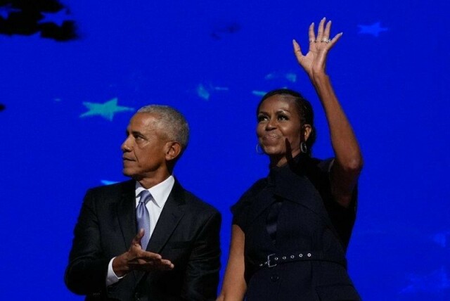 Michelle Obama åpner seg om en krevende periode i livet. Her avbildet sammen med ektemannen, Barack Obama, i 2024.