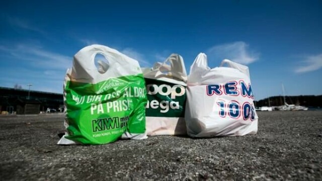 Nordmenns forbruk av plastposer i april tilsvarte 53 plastposer per person i året, viser nye tall fra Handelens Miljøfond.