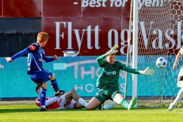 Jonas Hjorth gir KFUM Oslo ledelsen mot Tromsø i torsdagens cupkamp på Romssa Arena.