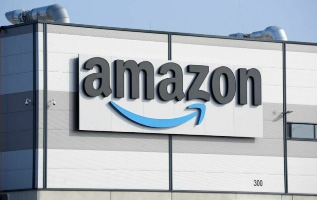 Netthandelgiganten Amazon økte omsetningen og overskuddet i første kvartal, men medgir at utsiktene for andre kvartal er dystrere som følge av president Donald Trumps toll på utenlandske varer.