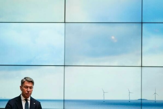 Energiminister Terje Aasland (Ap) er glad for at Esa har godkjent modellen for statsstøtte til flytende havvind i området Utsira Nord.